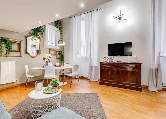 Apartment Trevi Fountain Cozy And Fabulous Rome